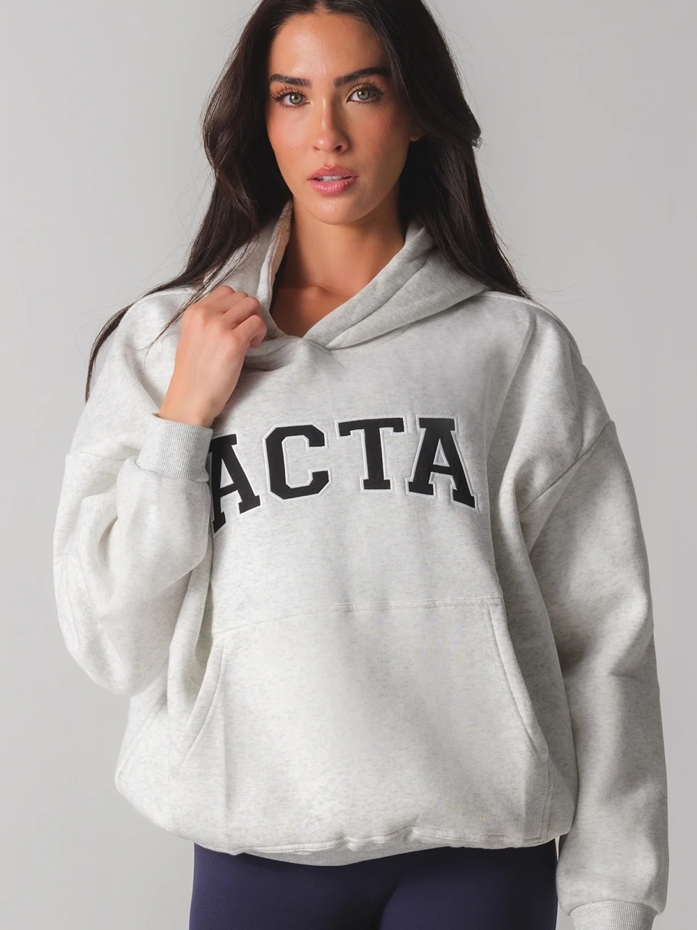 Acta Large hooded sweatshirt, size large